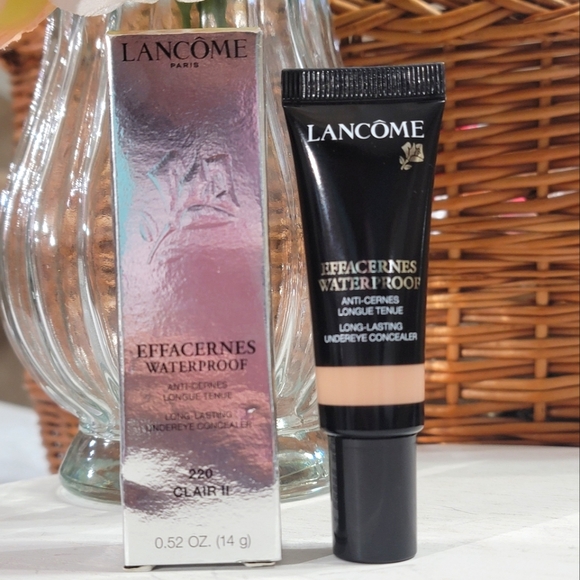 3 Lancome Effacernes Waterproof Undereye Concealers Clair II #220 Discontinued - Picture 1 of 9